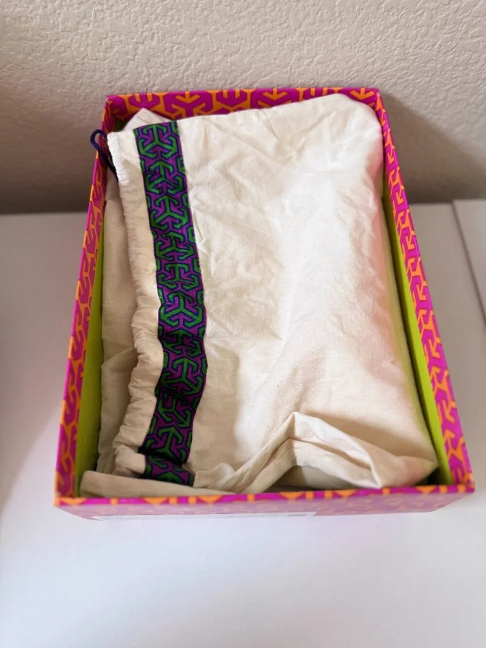 Tory Burch securely nights